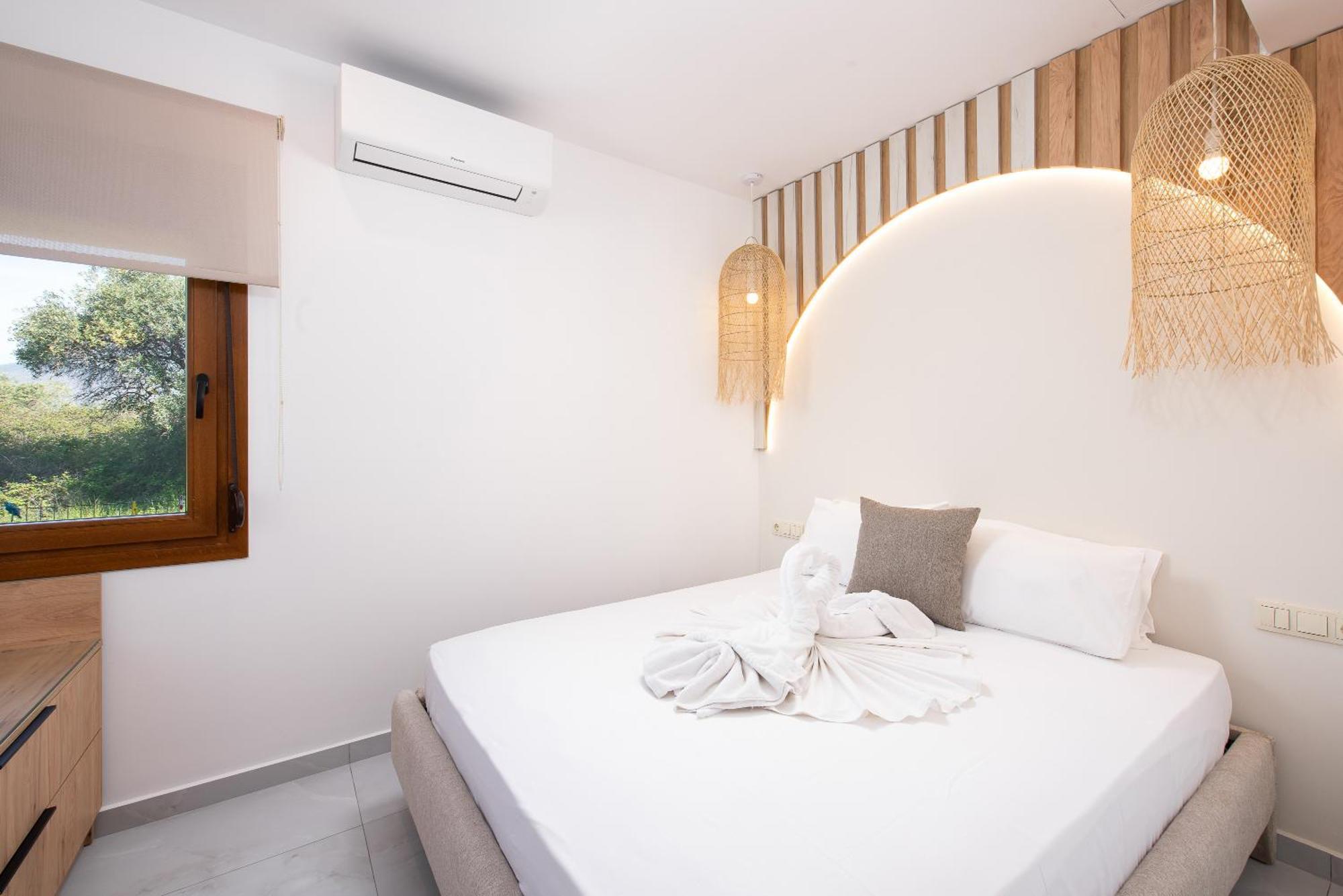 Olivento Beach Front Suites Potos Exterior photo