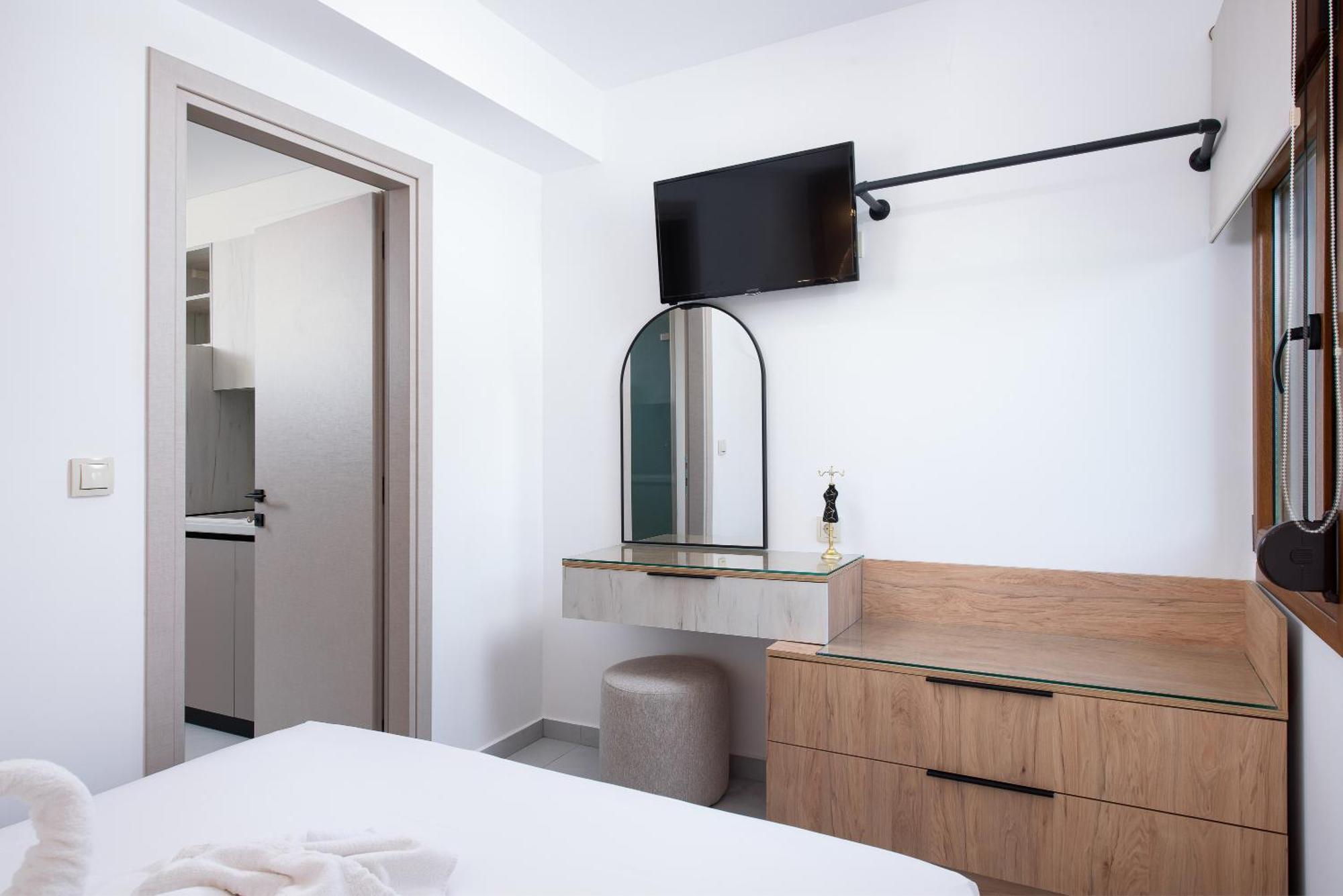 Olivento Beach Front Suites Potos Exterior photo